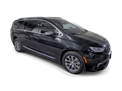 2023 Chrysler Pacifica Hybrid Pinnacle