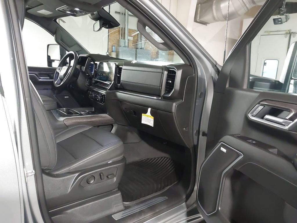 2025 Chevrolet Silverado 2500 HD LTZ