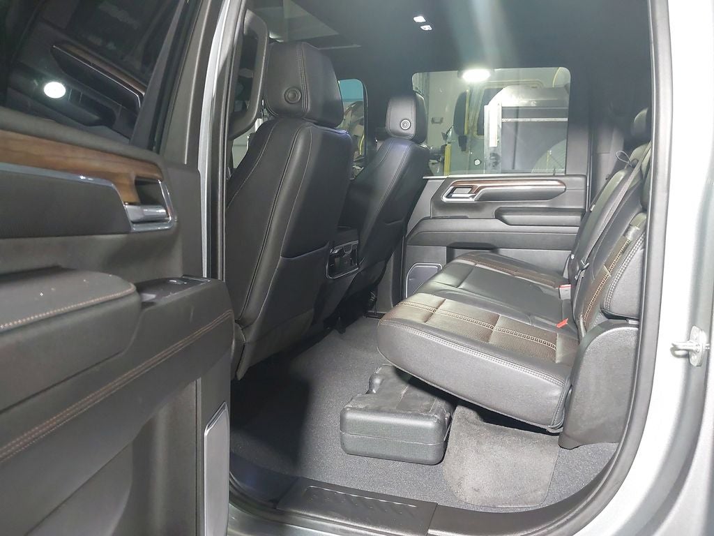 2024 Chevrolet Silverado 3500 HD High Country