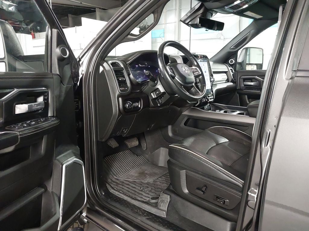 2024 RAM 3500 Laramie