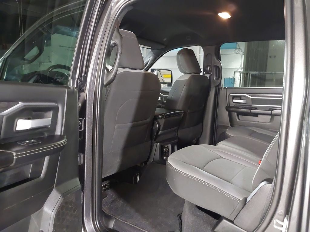 2024 RAM 2500 Big Horn Crew Cab 4x4 6'4" Box