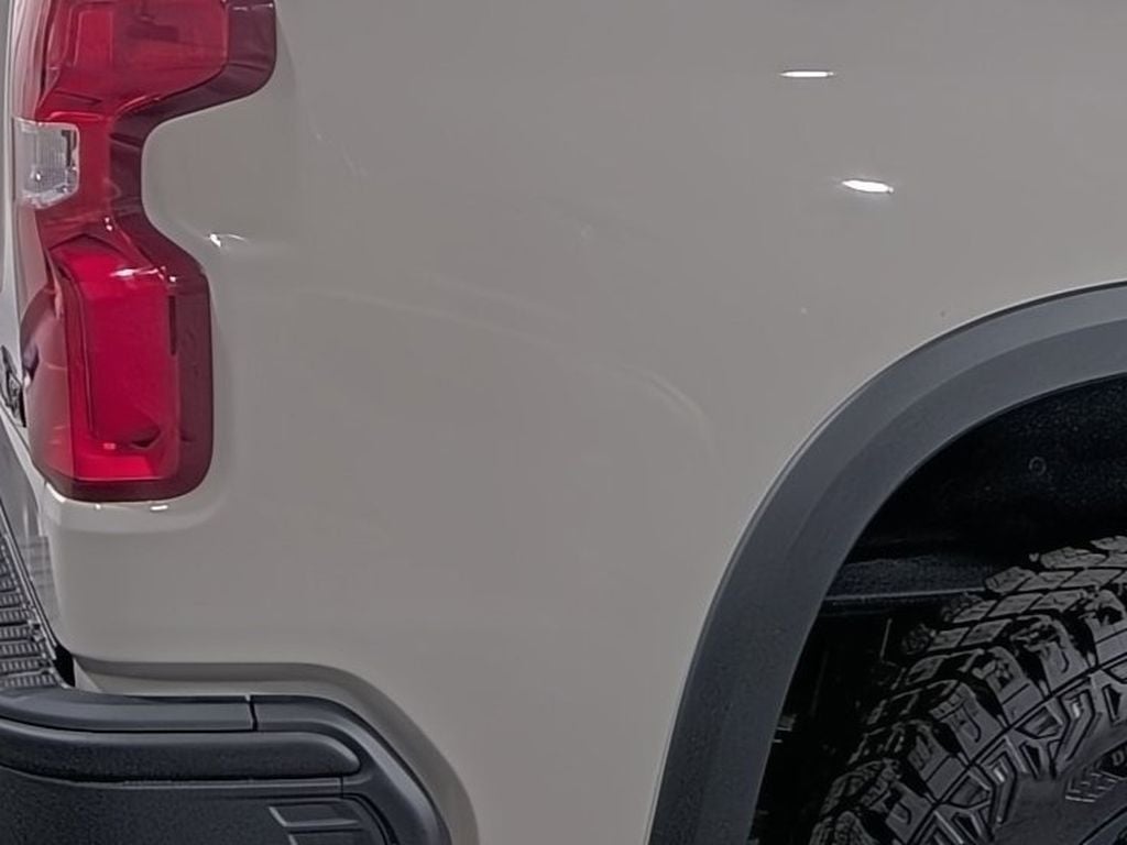 2026 Chevrolet Silverado 1500 ZR2 - Photo 13