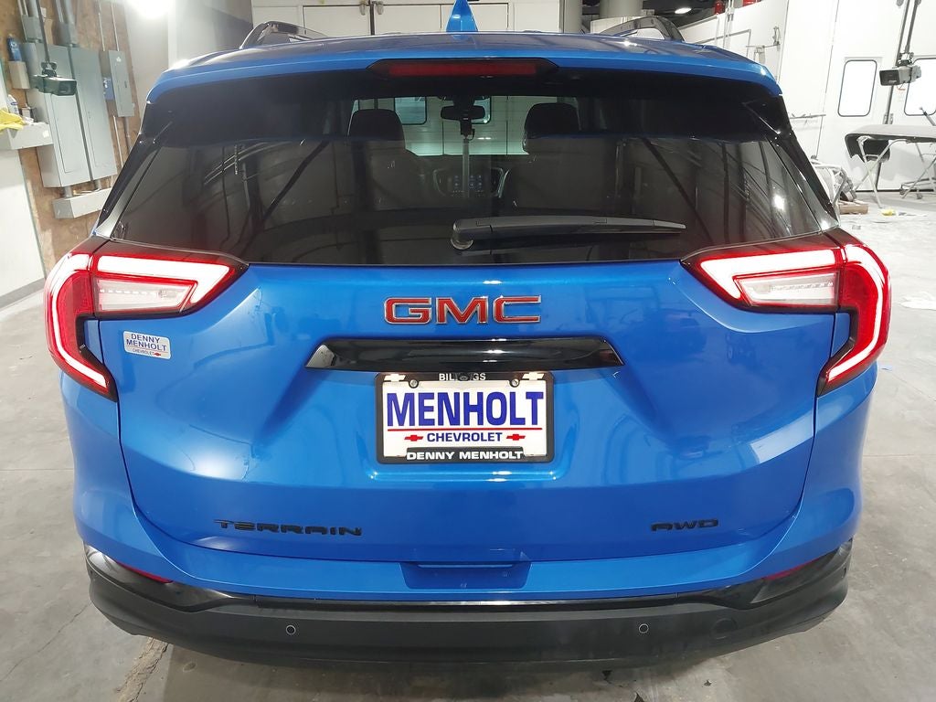 2024 GMC Terrain SLT