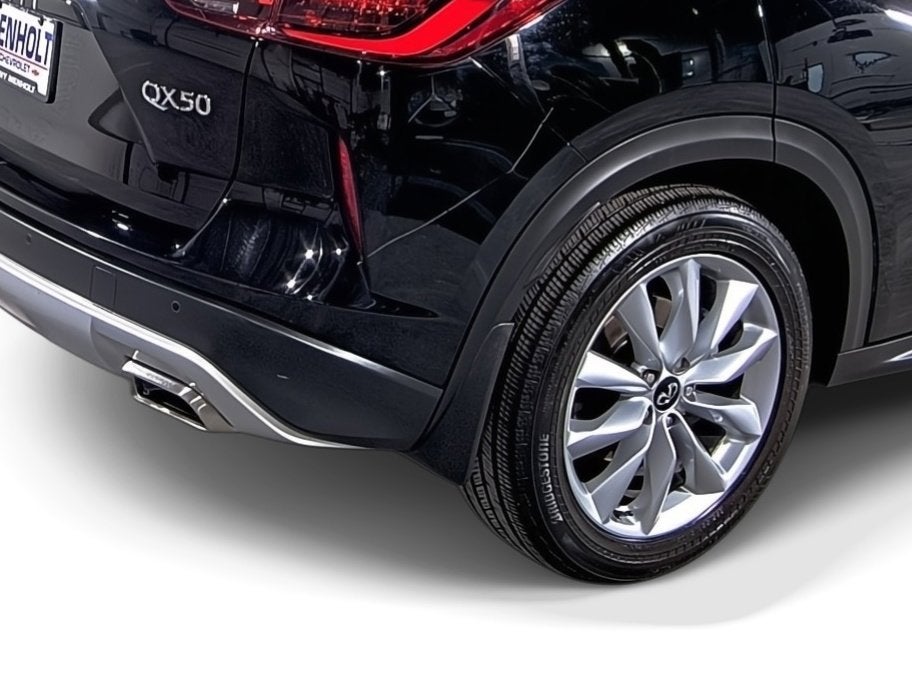 2022 INFINITI QX50 LUXE