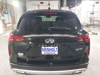 2022 INFINITI QX50 LUXE