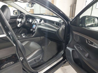 2022 INFINITI QX50 LUXE
