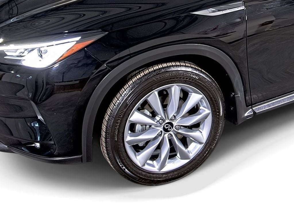 2022 INFINITI QX50 LUXE