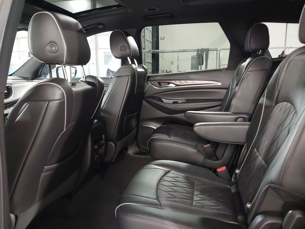 2022 Buick Enclave Avenir
