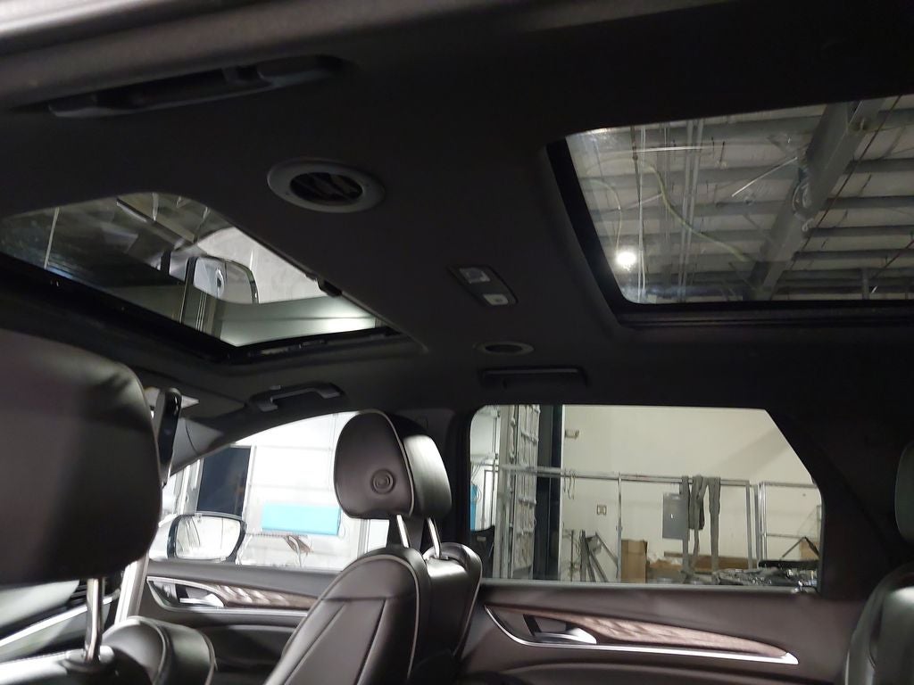 2022 Buick Enclave Avenir