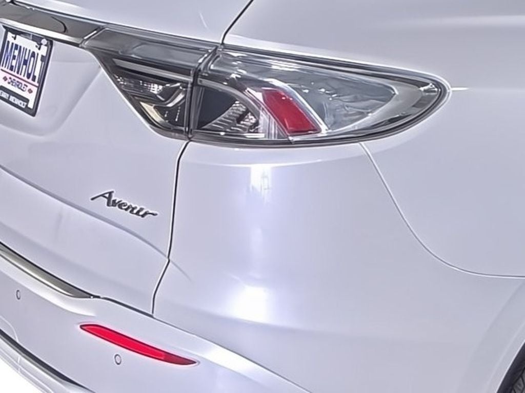 2022 Buick Enclave Avenir