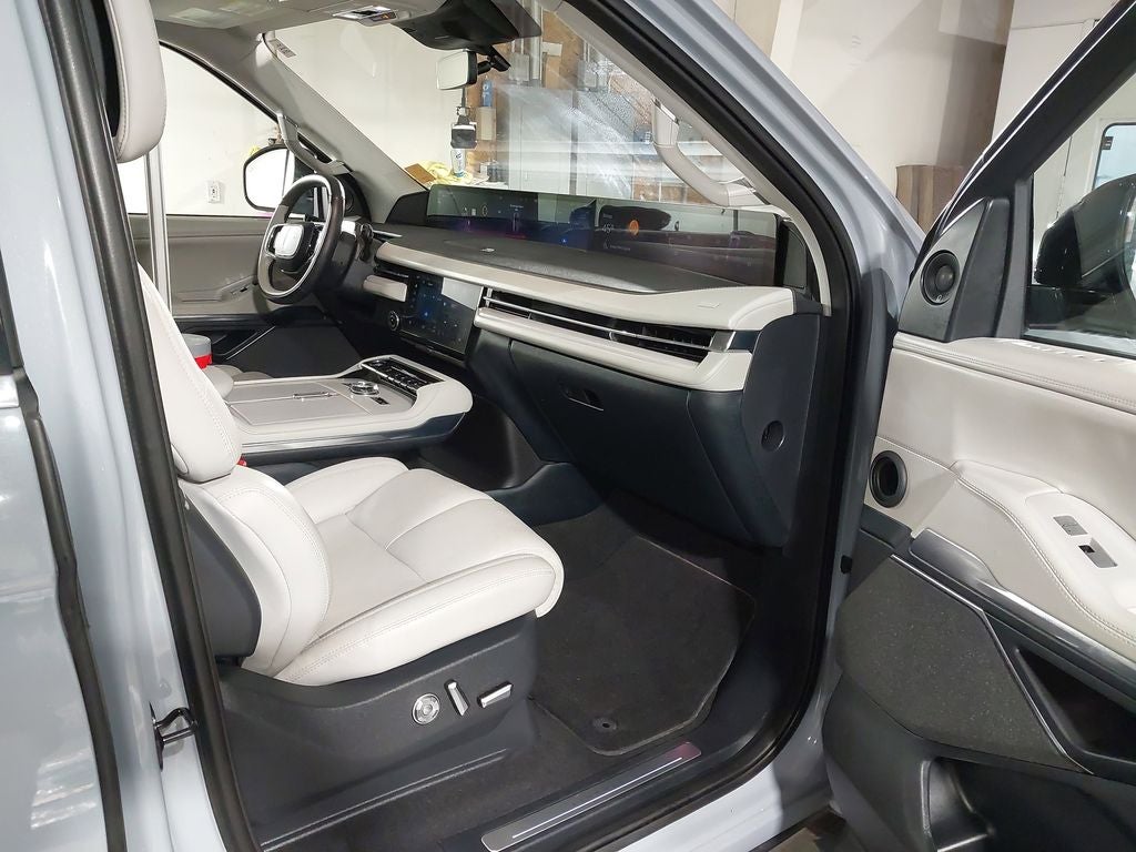 2025 Lincoln Navigator L Reserve