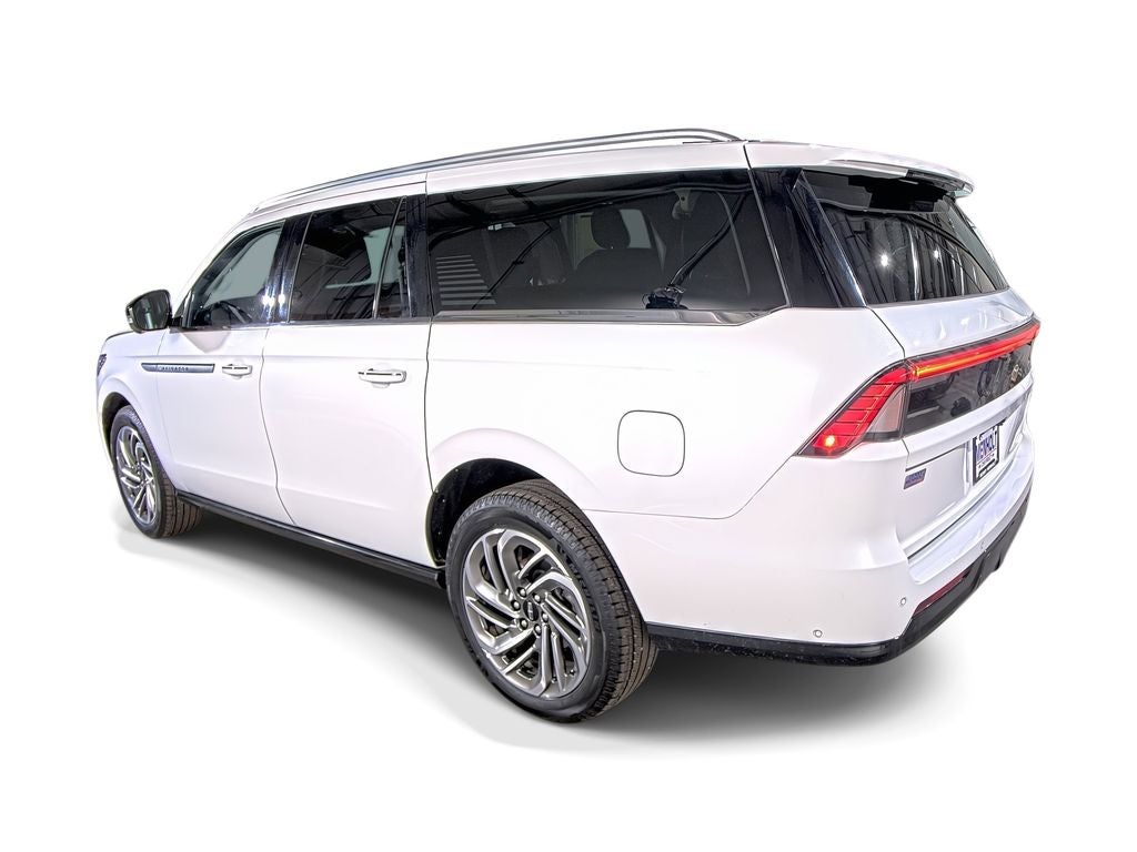 2025 Lincoln Navigator L Reserve