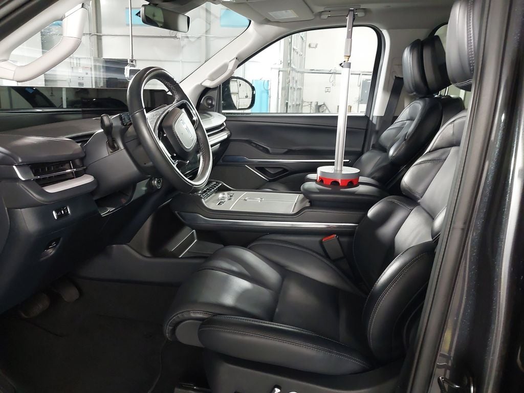 2025 Lincoln Navigator L Reserve