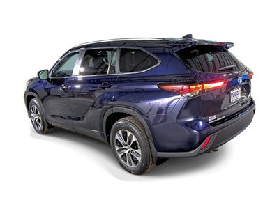 2025 Toyota Highlander LE
