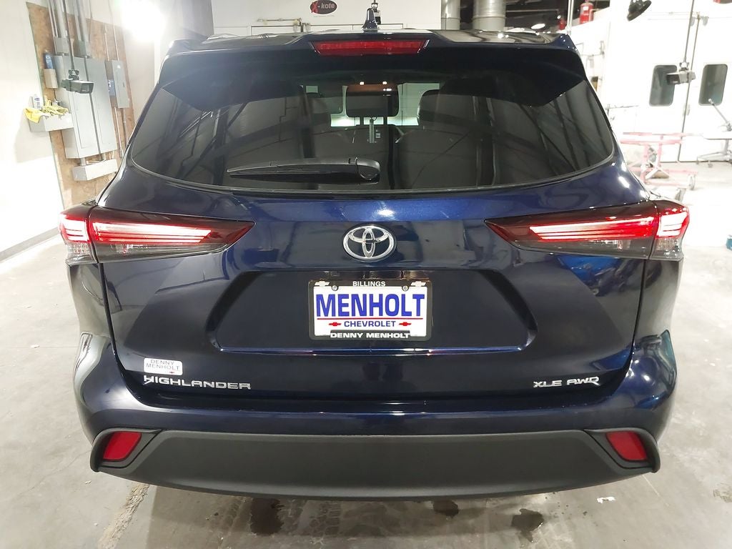 2025 Toyota Highlander LE