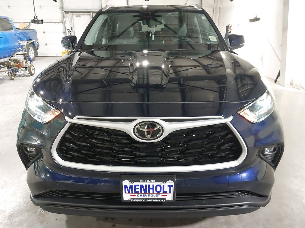 2025 Toyota Highlander LE