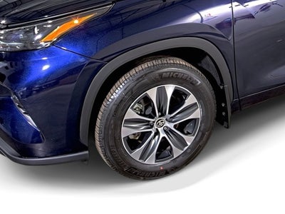 2025 Toyota Highlander LE