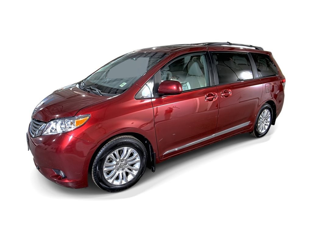 2013 Toyota Sienna XLE AAS