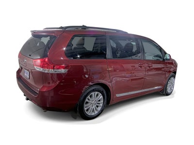 2013 Toyota Sienna XLE AAS