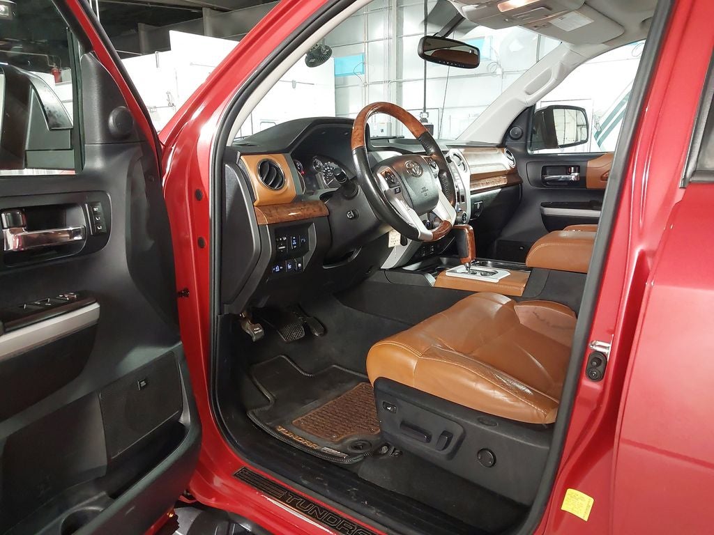 2015 Toyota Tundra 4WD Truck Platinum