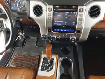 2015 Toyota Tundra 4WD Truck Platinum