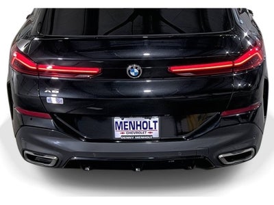2021 BMW X6 M50i