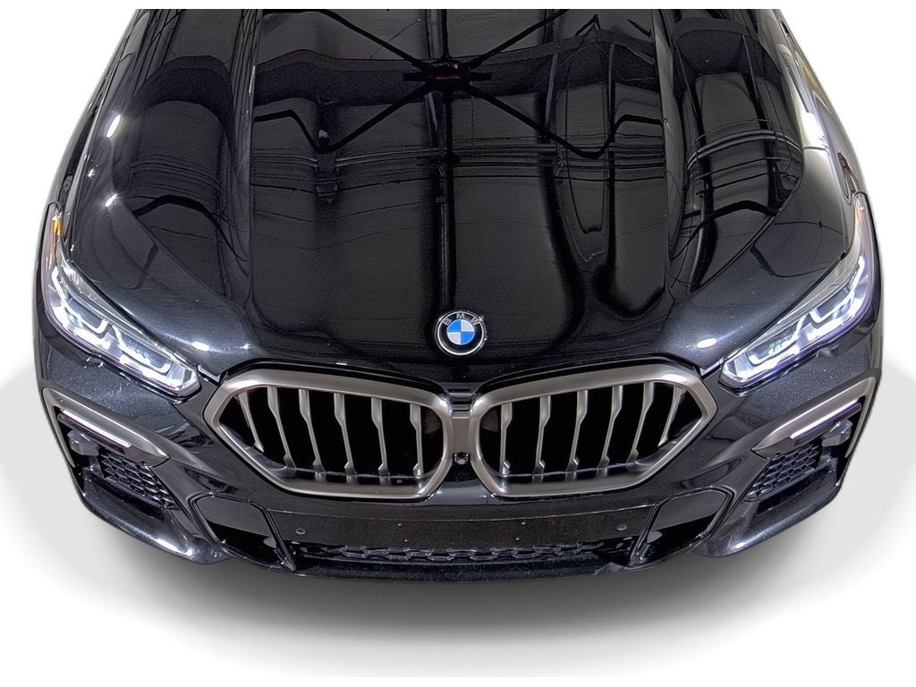 2021 BMW X6 M50i