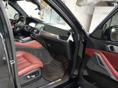 2021 BMW X6 M50i