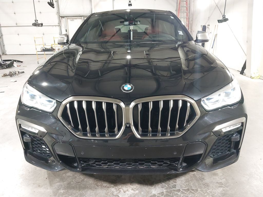 2021 BMW X6 M50i