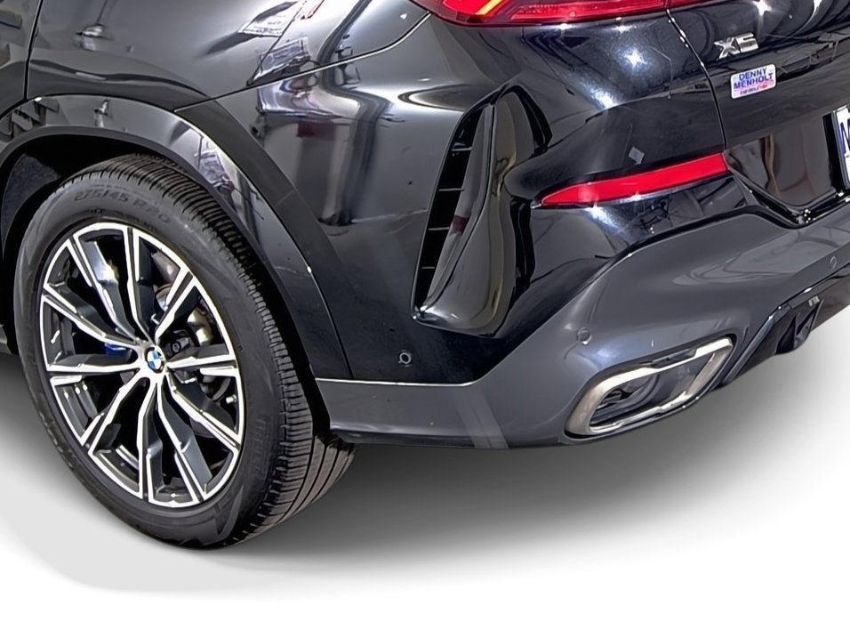 2021 BMW X6 M50i