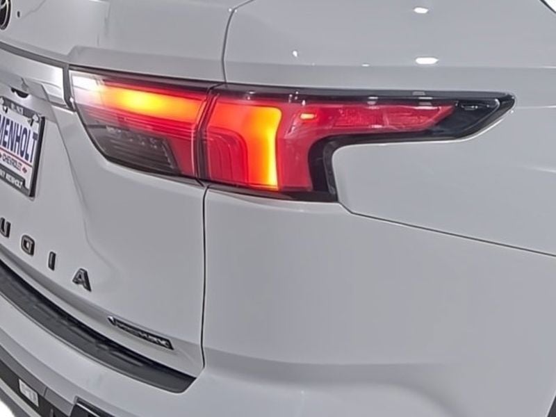 2025 Toyota Sequoia SR5