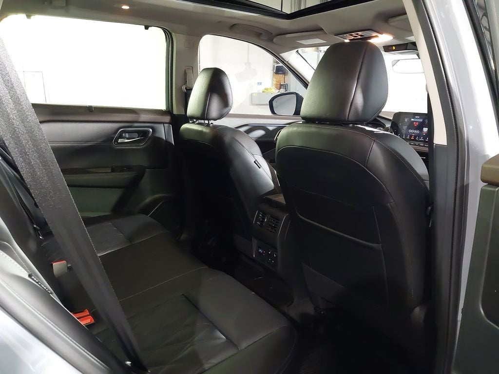 2023 Nissan Rogue Platinum Intelligent AWD