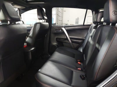 2017 Toyota RAV4 Hybrid SE