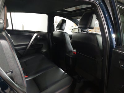 2017 Toyota RAV4 Hybrid SE