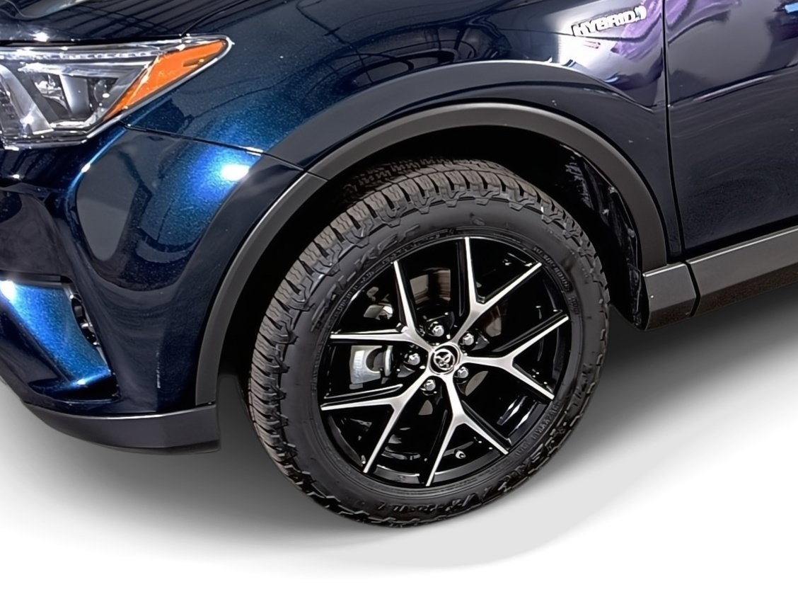 2017 Toyota RAV4 Hybrid SE