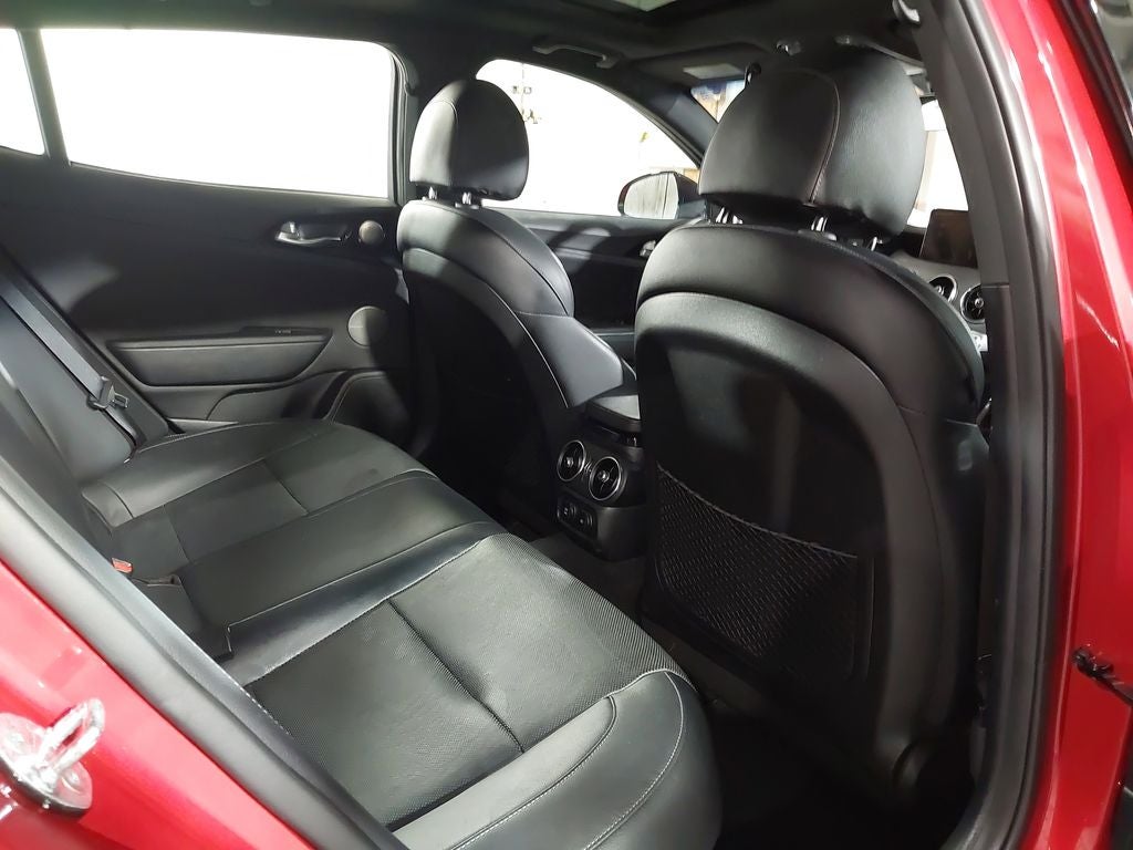 2023 Kia Stinger GT-Line