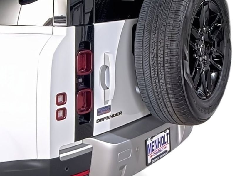 2025 Land Rover Defender S