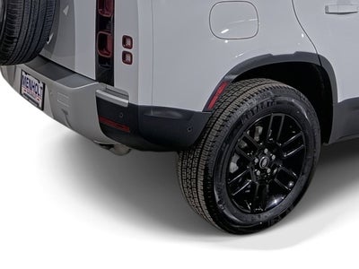 2025 Land Rover Defender S