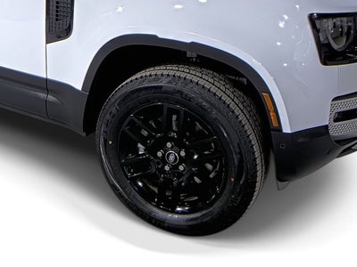 2025 Land Rover Defender S