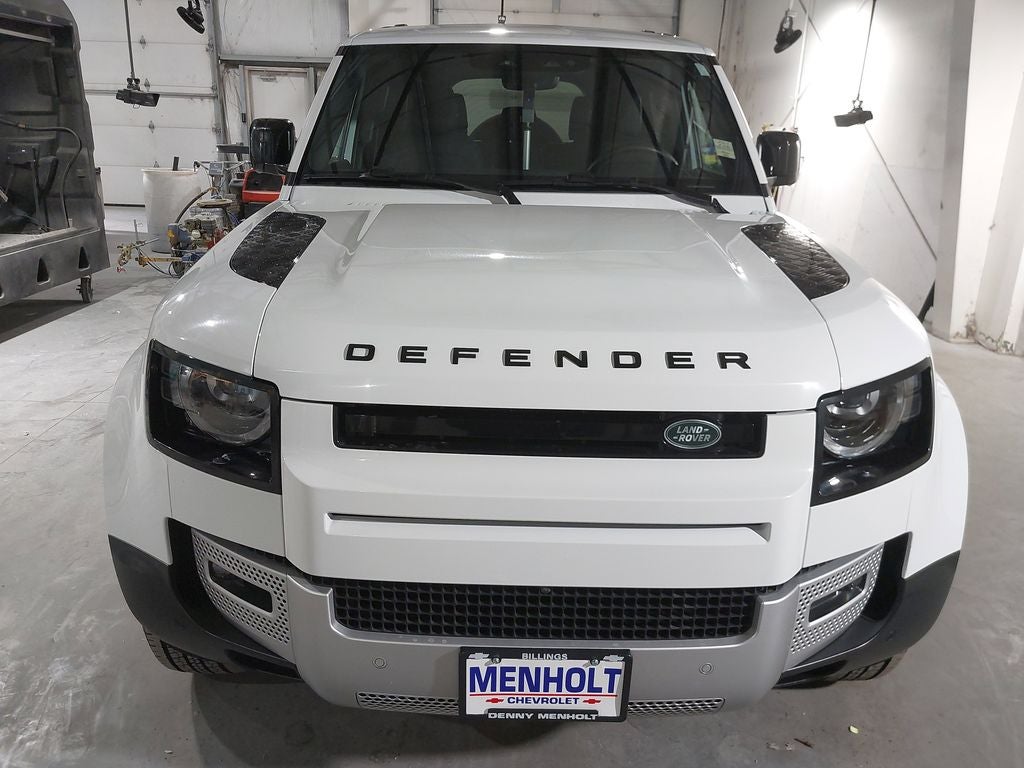 2025 Land Rover Defender S