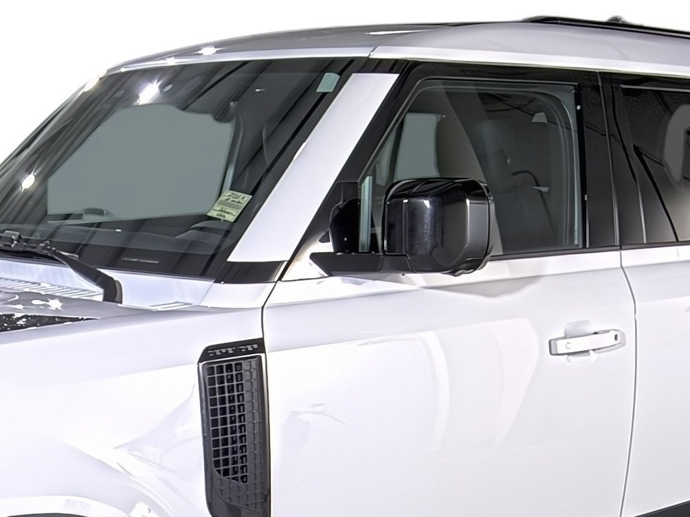 2025 Land Rover Defender S