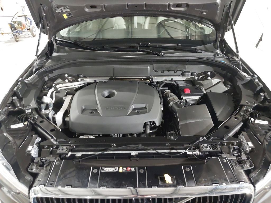 2021 Volvo XC60 Momentum