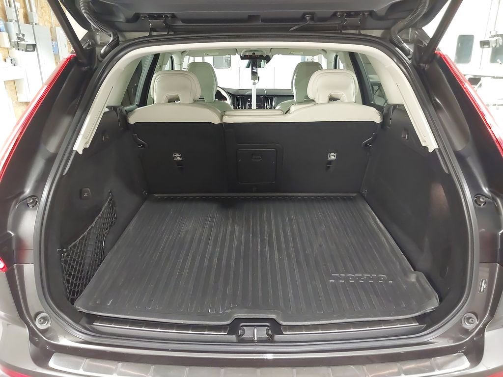 2021 Volvo XC60 Momentum