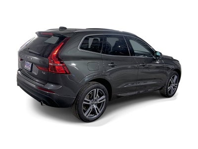 2021 Volvo XC60 Momentum