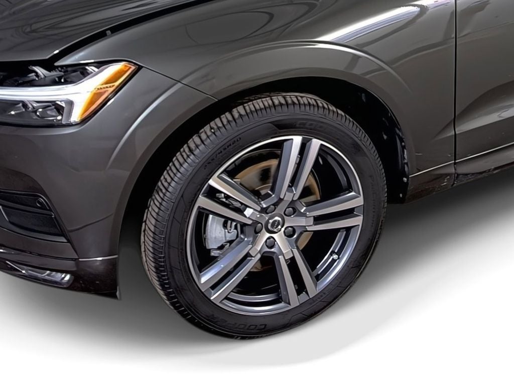 2021 Volvo XC60 Momentum