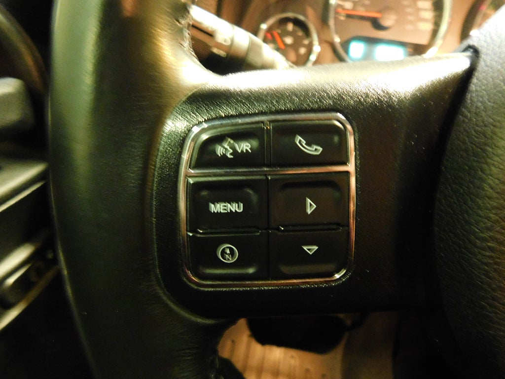 2017 Jeep Wrangler SAHARA CERTIFIED 4X4