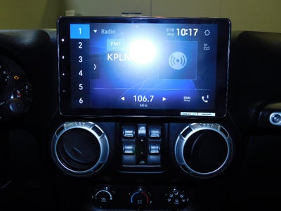 2017 Jeep Wrangler SAHARA CERTIFIED 4X4