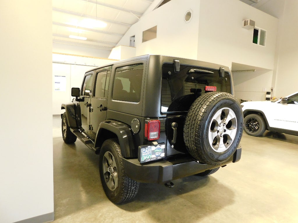 2017 Jeep Wrangler SAHARA CERTIFIED 4X4