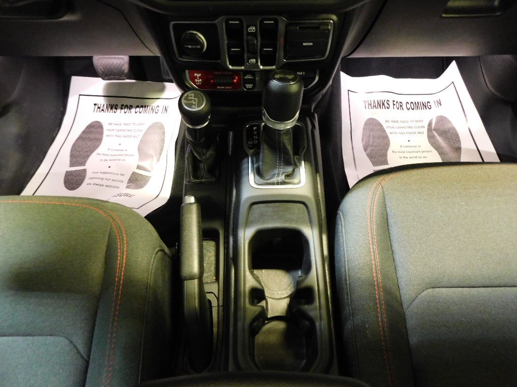 2025 Jeep Wrangler Rubicon 4X4 CERTIFIED