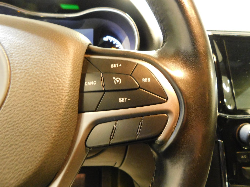 2022 Jeep Grand Cherokee WK Laredo E